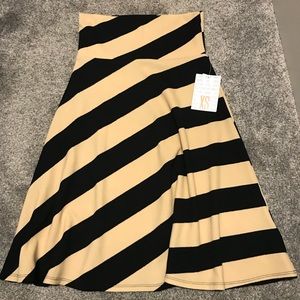 NWT LuLaRoe Azure skirt
